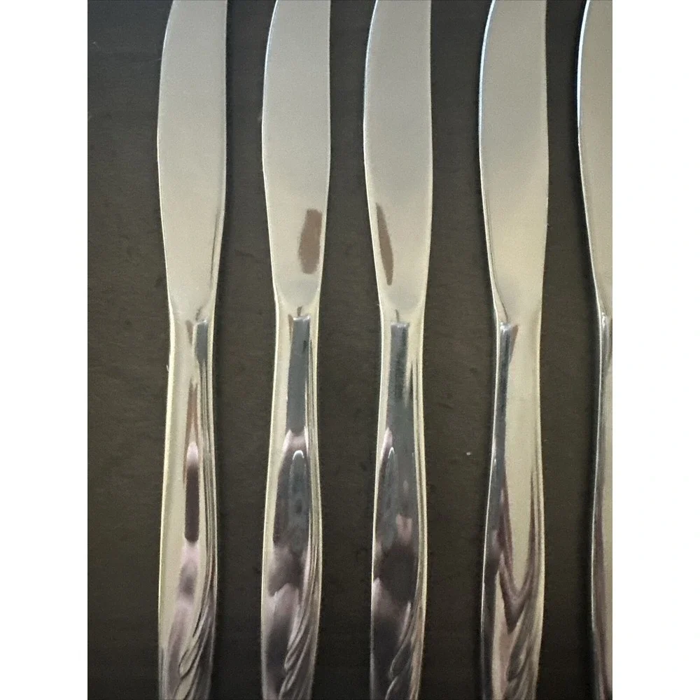 Wm‎ Rogers Bermuda Dinner Knives 7.75